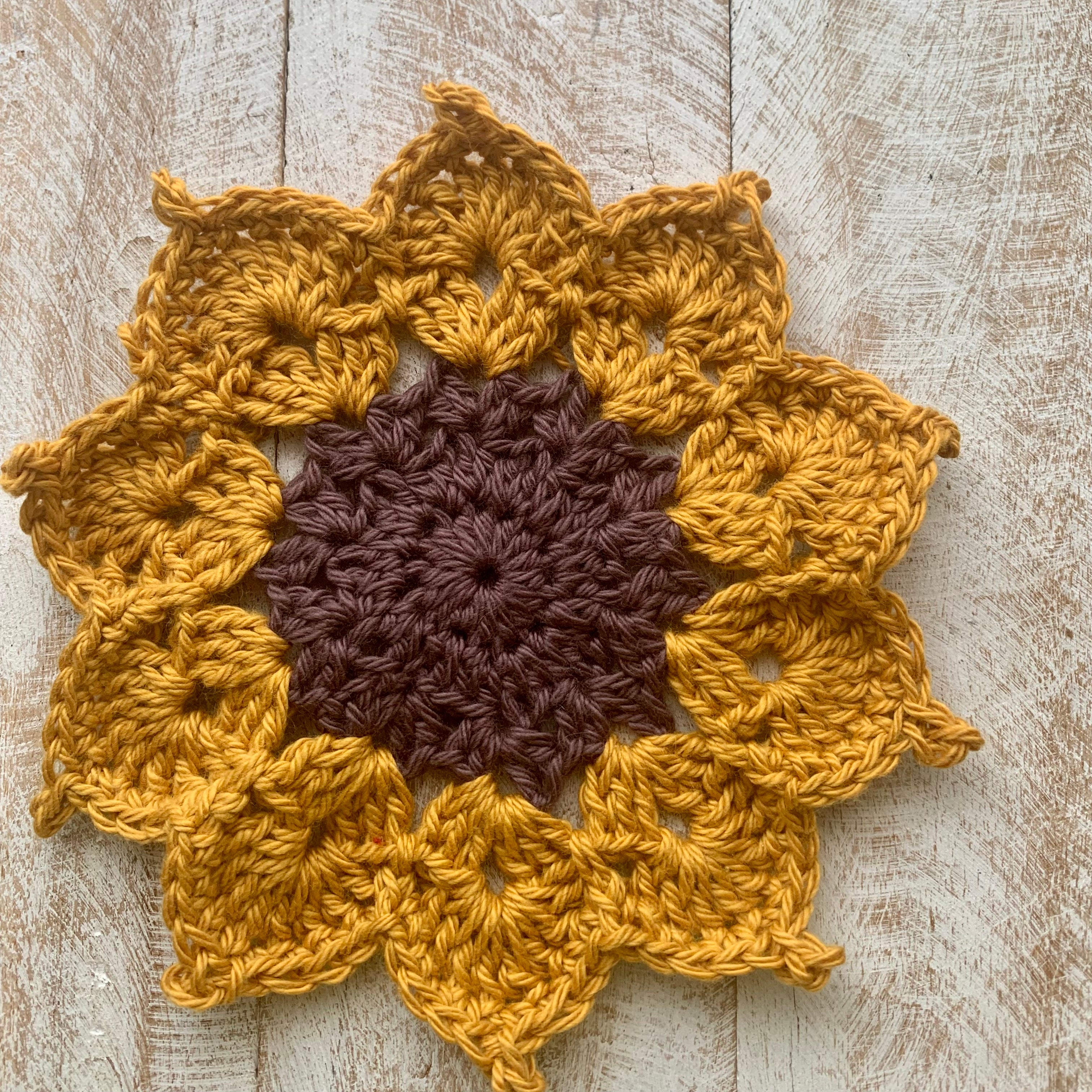 Sunflower for Ukraine – Yarn Me Calm