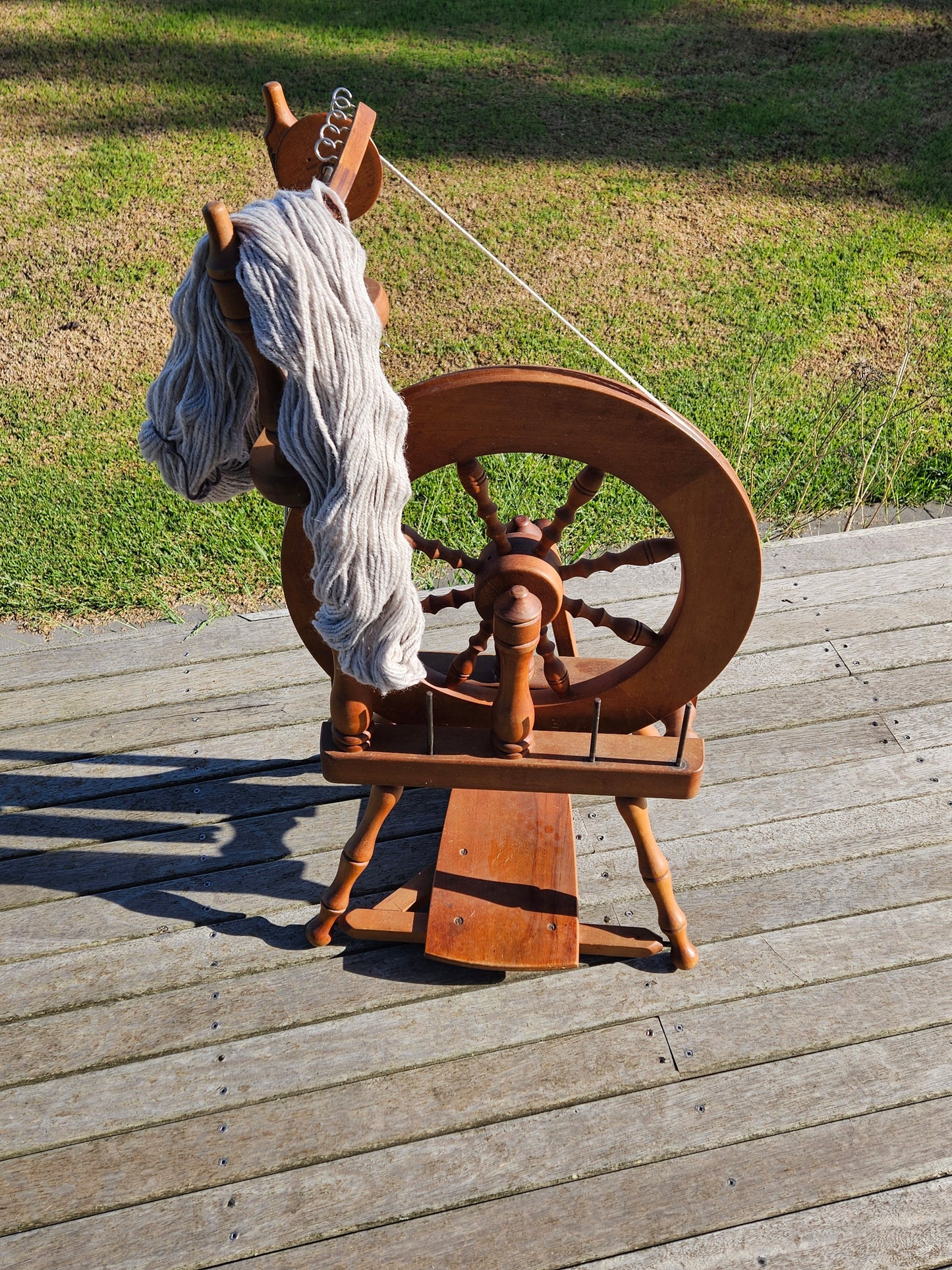 Introduction to Spinning Fibre Workshop (on a treadle spinning wheel)