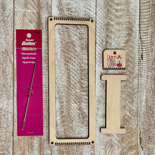 Bookmark weaving loom