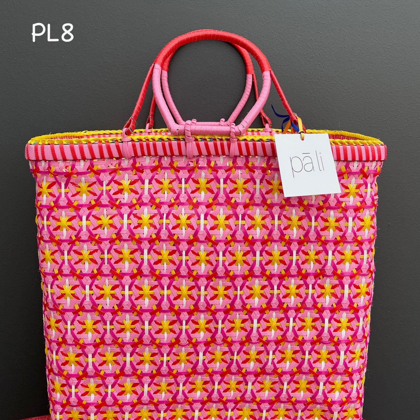 Pali Passionfruit & Market Baskets