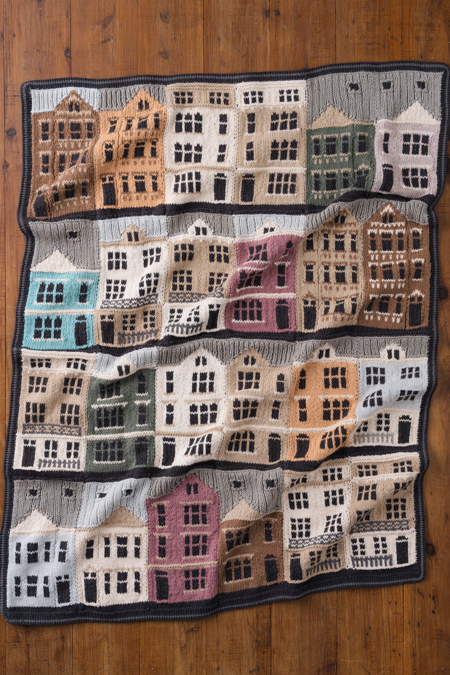 Knit the City with Jake Henzler. 14th November 12.30 pm