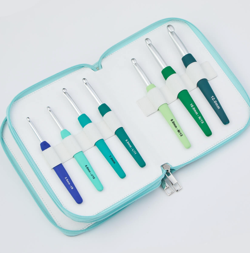 KnitPro Waves 2.0 Grande Single Ended Crochet Hook Set of 14 Hooks