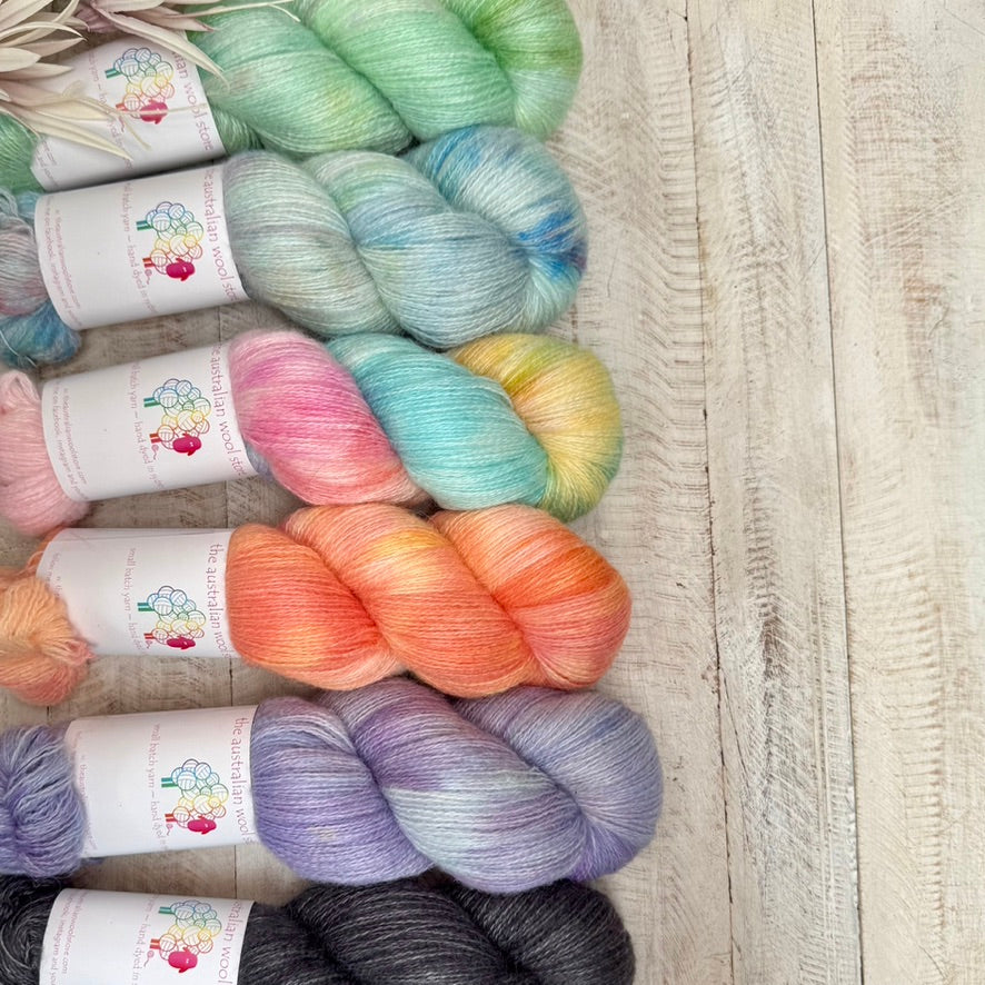 Alpaca Acrylic Blend