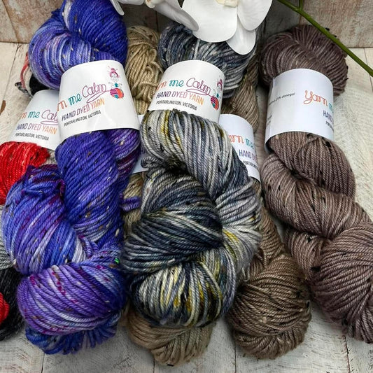 Grey Nomad 8 ply by YMC