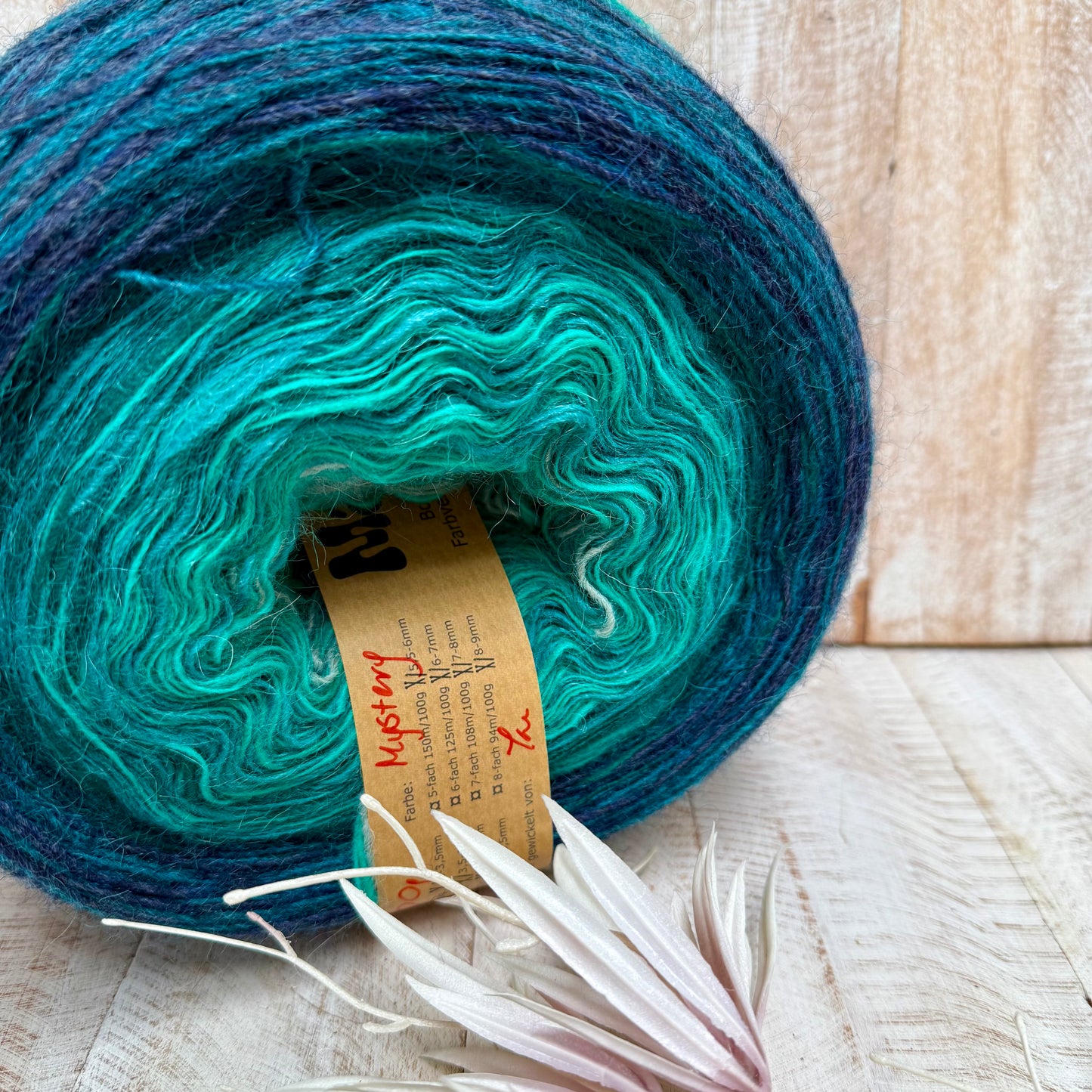 Maya Alpaca Gradient