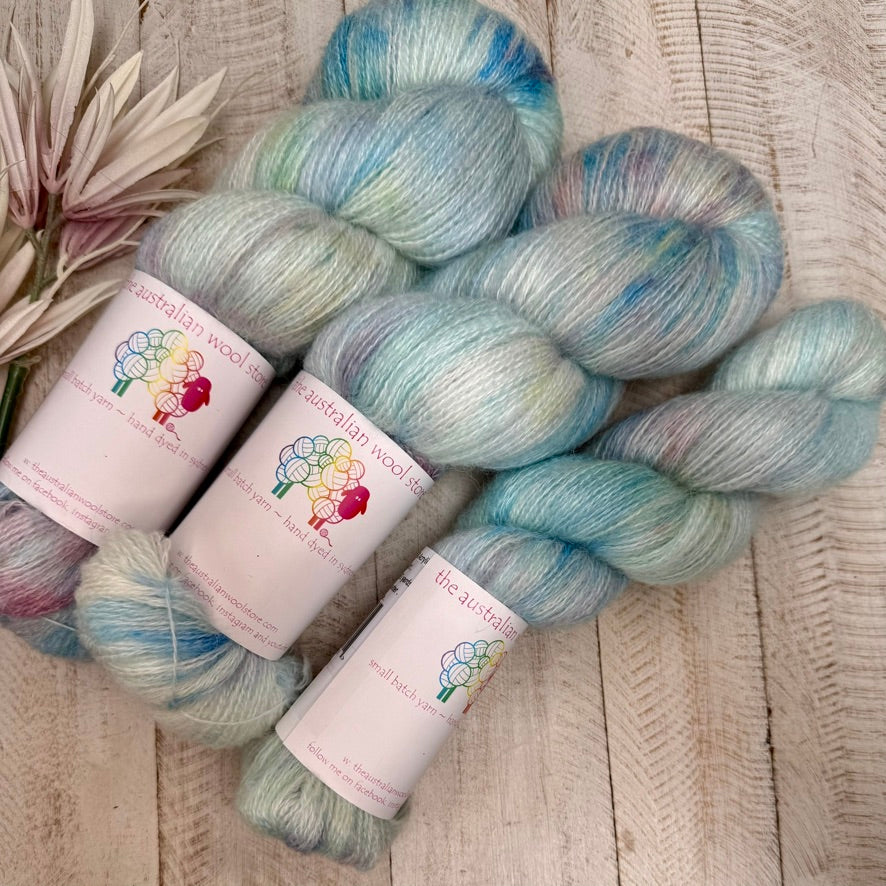 Alpaca Acrylic Blend