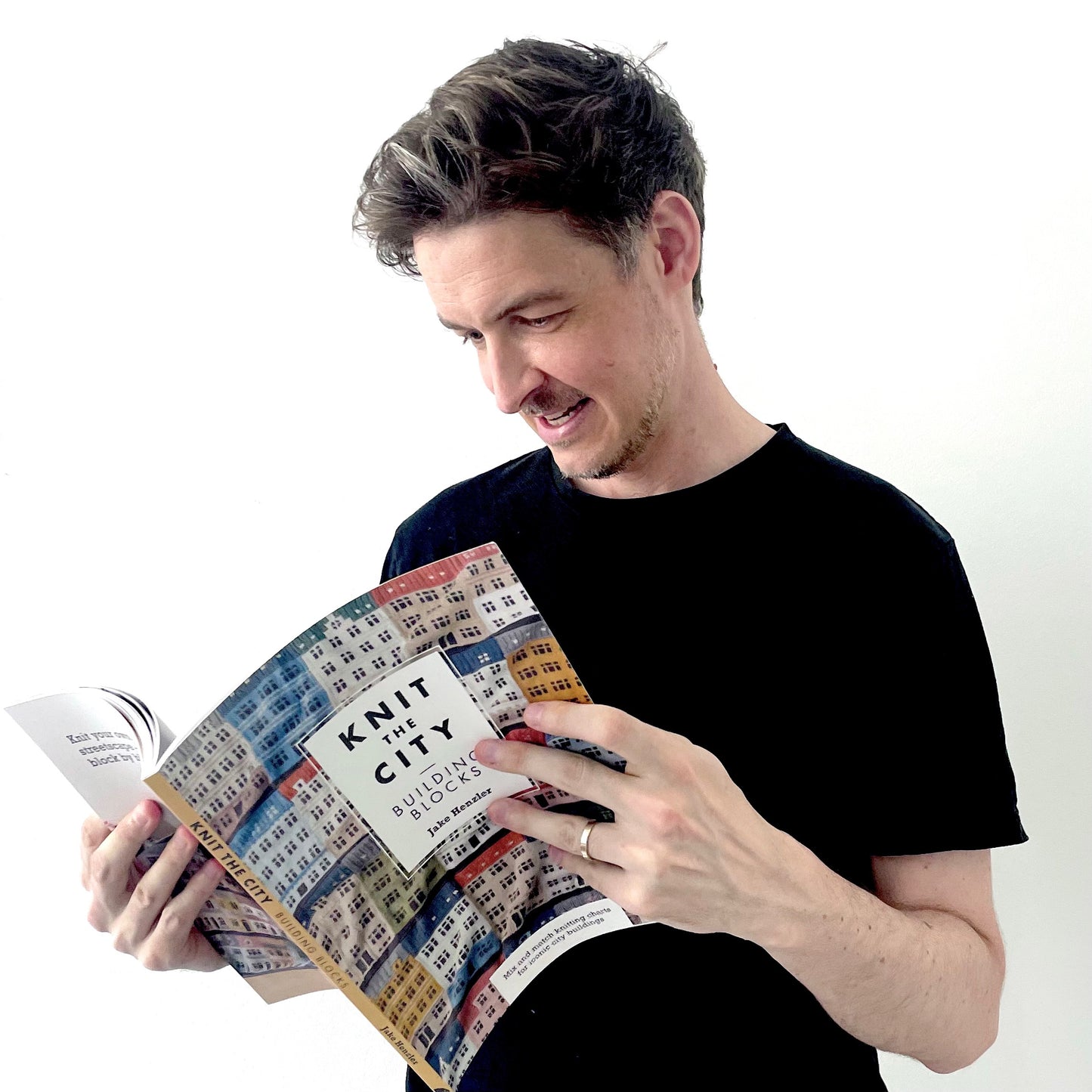 Knit the City with Jake Henzler. 14th November 12.30 pm