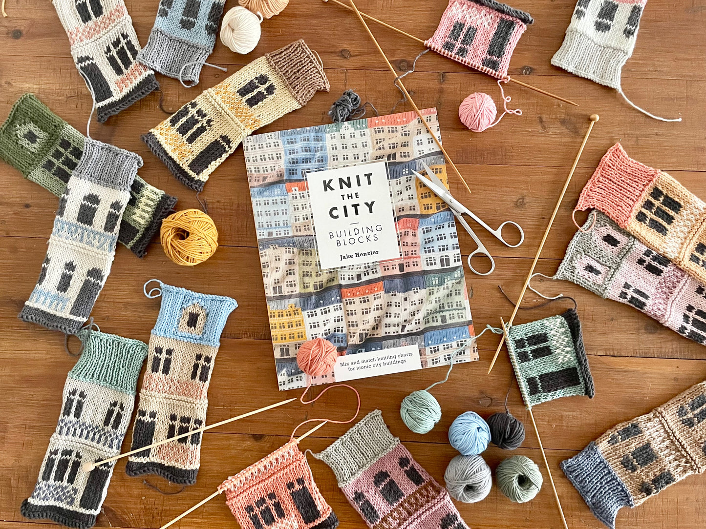 Knit the City with Jake Henzler. 14th November 12.30 pm