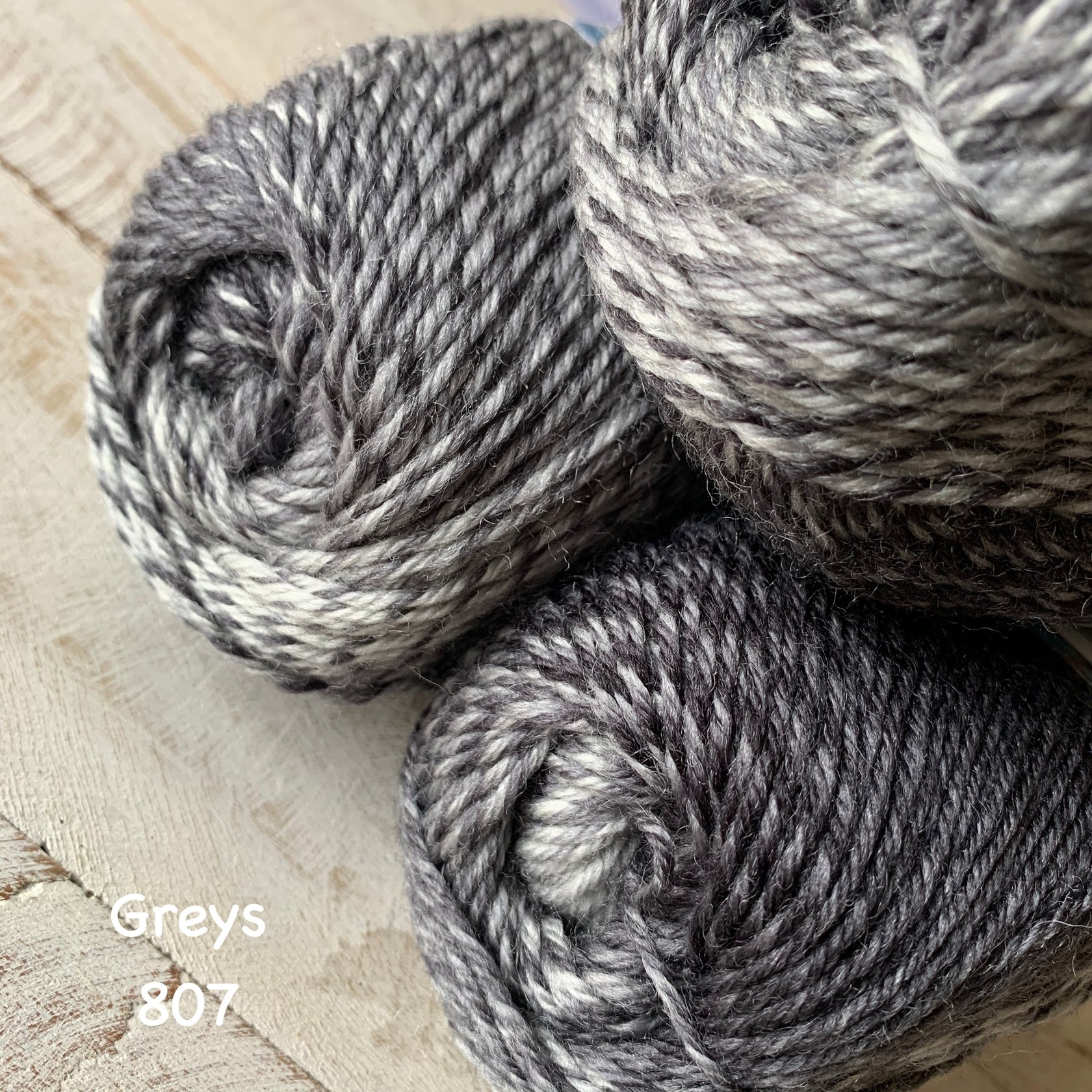 Mandala 8 Ply – Yarn Me Calm